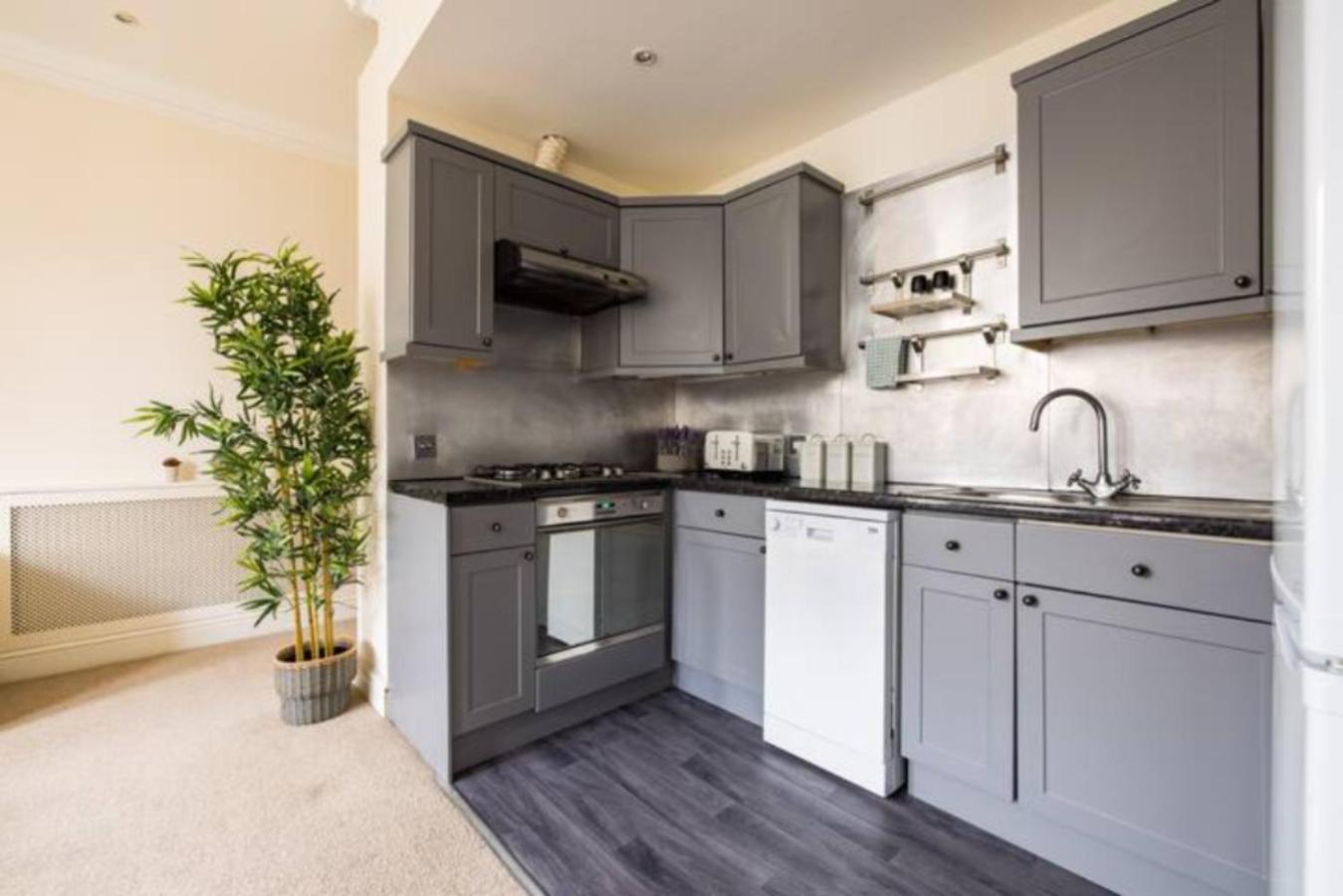 Appartamento The West Kensington Collection Londra Esterno foto